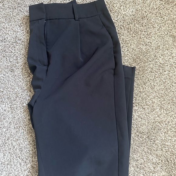 Elegant Black Women's Pants - Picture 3 of 3